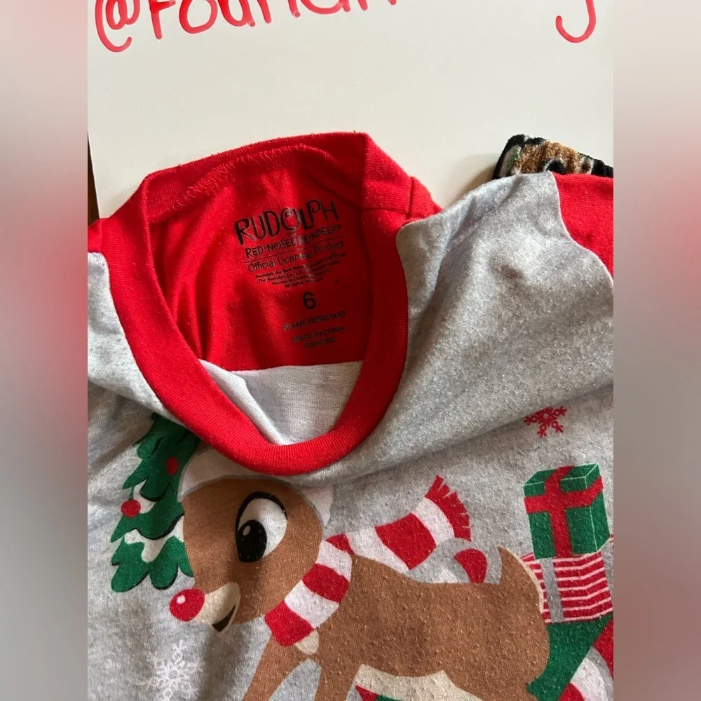 Rudolph the Red-Nosed Reindeer Pajama Set | Fleece Pant Set | Size 6 Unisex